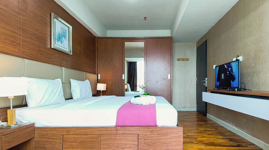 Room 3, Modern 1Br With City View At Tamansari Papilio Apartment, Surabaya