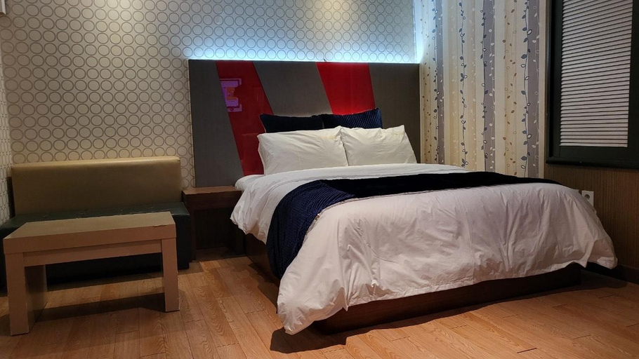 Bedroom 3, Hongcheon King, Hongcheon