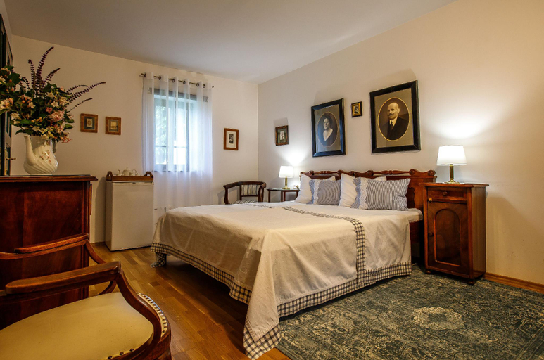 Bedroom 2, Kosbor Panzio, Őriszentpéter