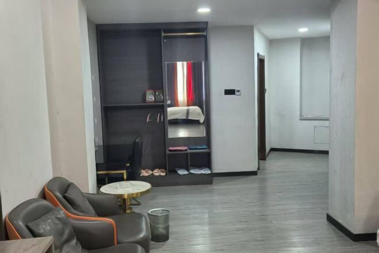 Others 4, Jinse Yangguang Motel, Aksu