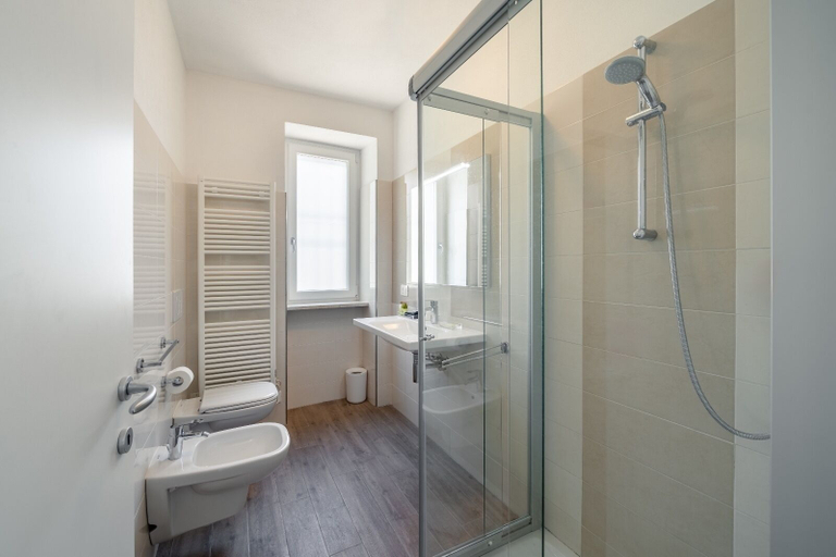 Bathroom 2, Appartamenti Alla Lanterna, Verona