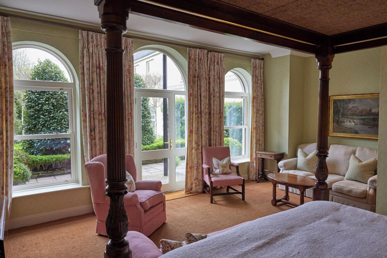 Room 3, Perryville House