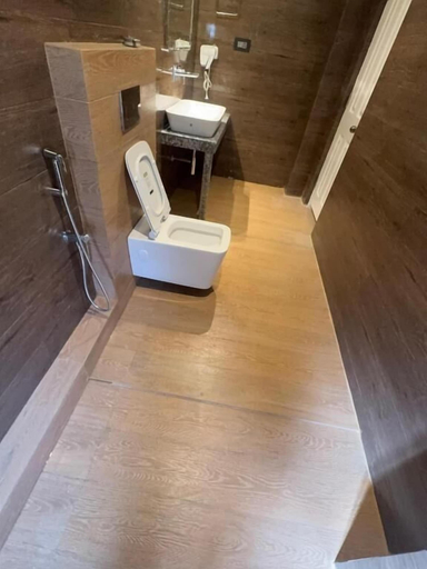 Bathroom 4, Juniper Mountain Resort, North Sikkim