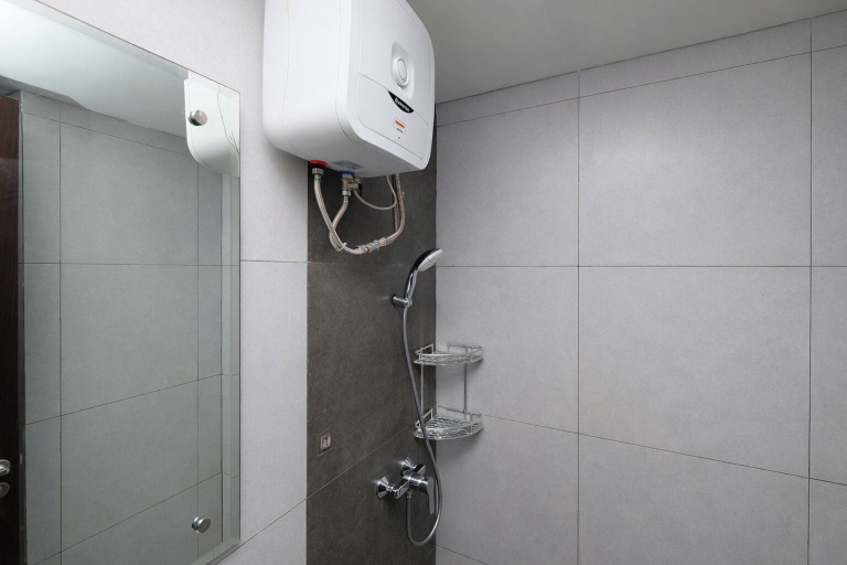 Bathroom 2, Urban Look Studio Apartment At Lrt City Bekasi, Bekasi