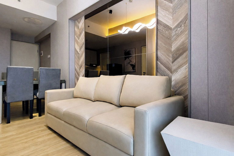 Room 2, Restful 2Br With City View At Apartment Orchard Supermall Mansion, Surabaya