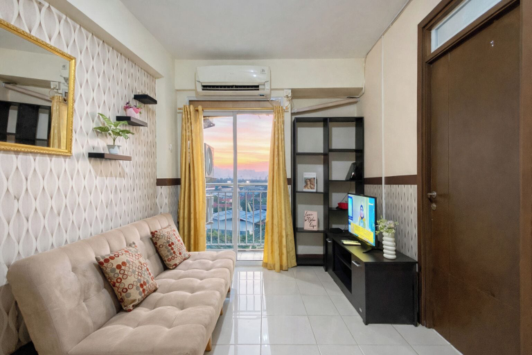Living room 5, Cozy With Contemporary 2Br Space At Apartment Bogor Valley, Bogor