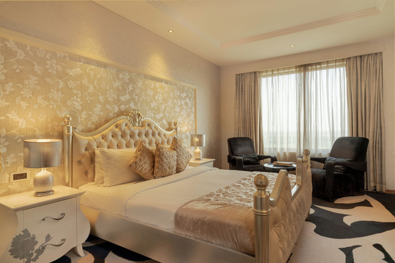 Bedroom 3, Le Meridien Surat, Surat