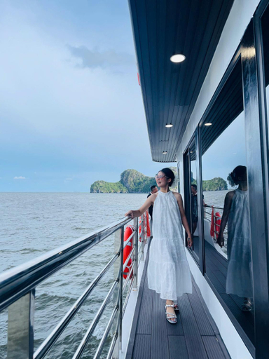 Others 1, Nha nghi Thuong Nga, Cát Hải