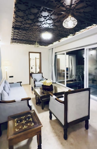 Interior, The S - Luxurious Stays, Satara