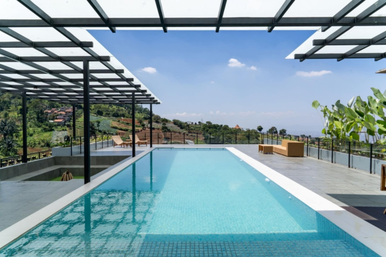 Rooftop pool 3, Diamond Hill 10 Br Heated Pool, Bandung