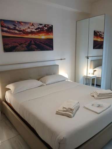 Room 2, Perry Guest House, Roma