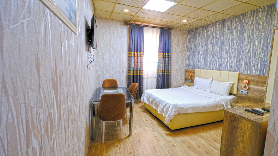 Room 5, Divanyolu Otel, Merkez