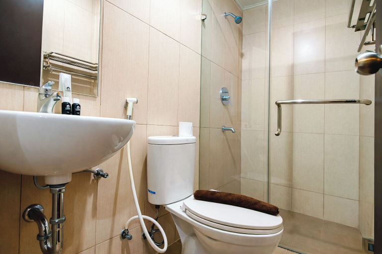 Room 4, Cozy And Minimalist Space 2Br At Tamansari Papilio Apartment, Surabaya