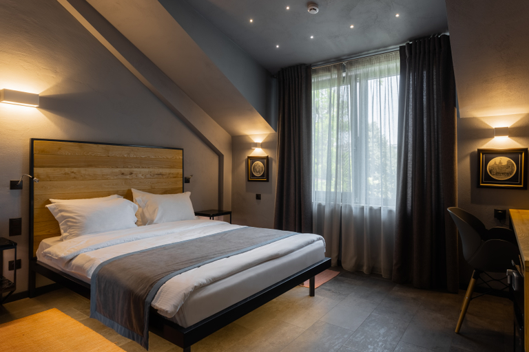 Bedroom 3, Plai