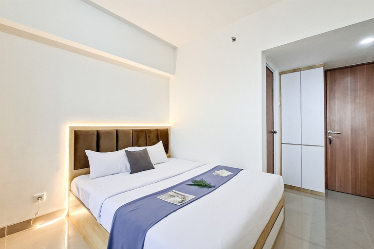 Room 5, Comfy Studio With City View At Cisauk Point Apartment, Tangerang