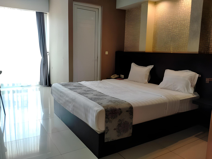 Bedroom, Mutiara Balige Hotel, Toba