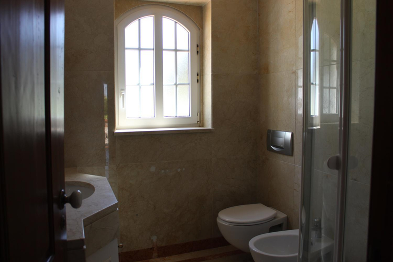 Bathroom 5, Casa do Marco, Sintra