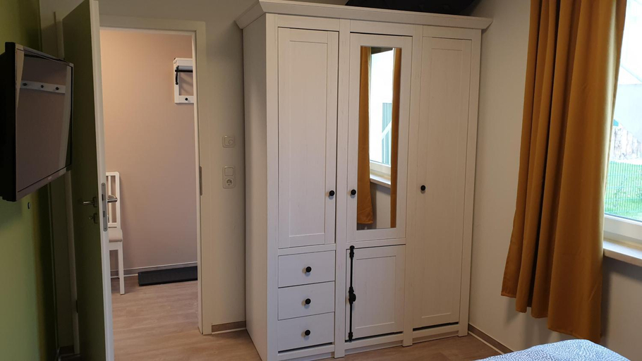 Bedroom, fewo-ostsee24, Rostock
