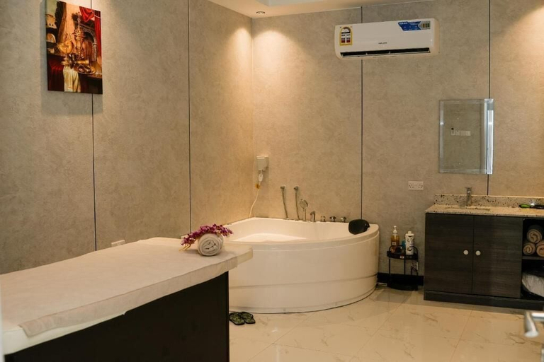 Bathroom, Green Resort Hotel, Al Khabourah
