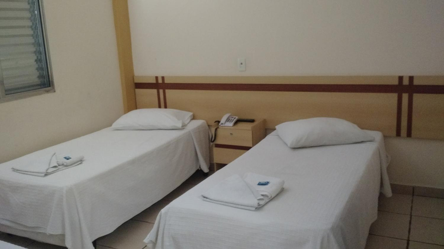 Bedroom 4, Hotel Makarena, Três Corações
