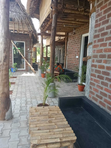 Terrace/patio 5, Huts Life Home Stay, Viluppuram