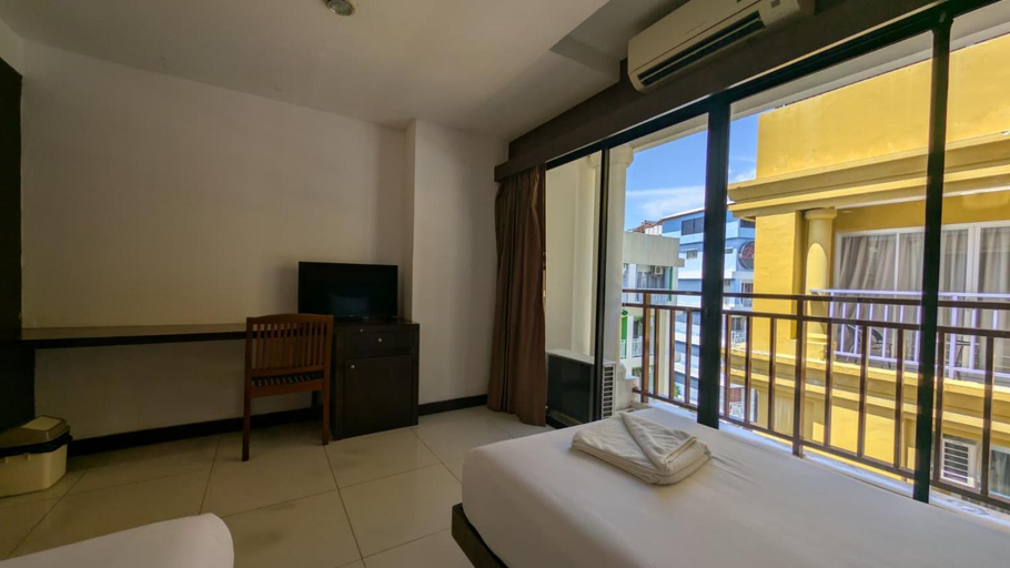 Bedroom 3, Chana Phuket Patong Hotel, Phuket Island