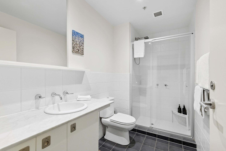 Bathroom 3, Geelong Waterfront Penthouse Apartment, Geelong