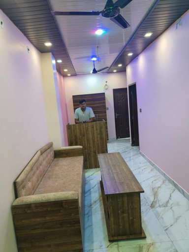 2, GUEST INN BHARAT MART, Nainital