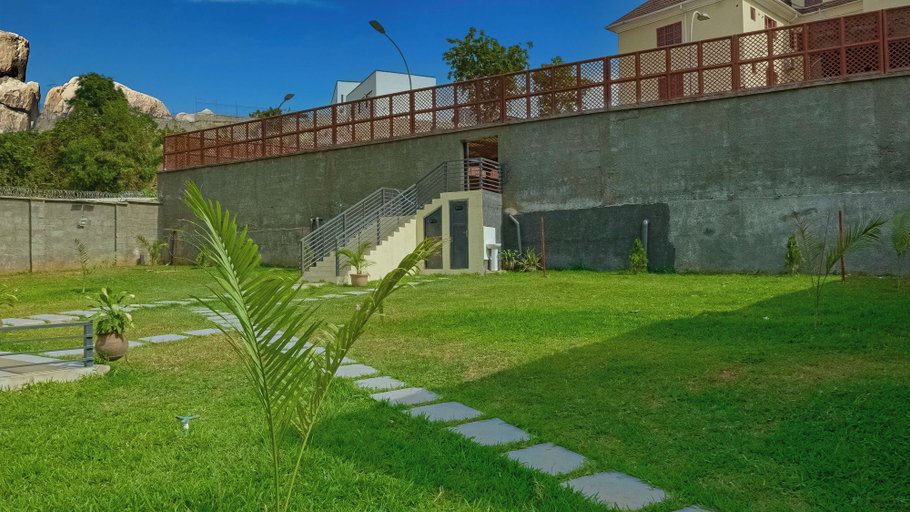 Property grounds, R & R Apartments, Bwari