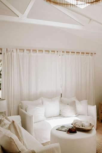 Bedroom 1, House of Wanda, Port Stephens
