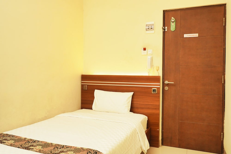 Bedroom 4, Gapura Residence Hotel Semarang, Semarang