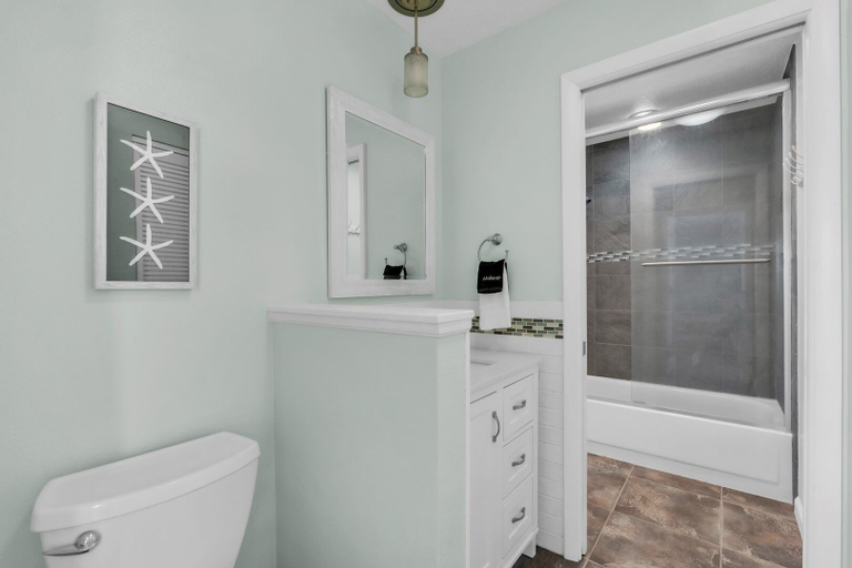 Bathroom 4, Nautical Nest 2 Bedroom Home, Manatee