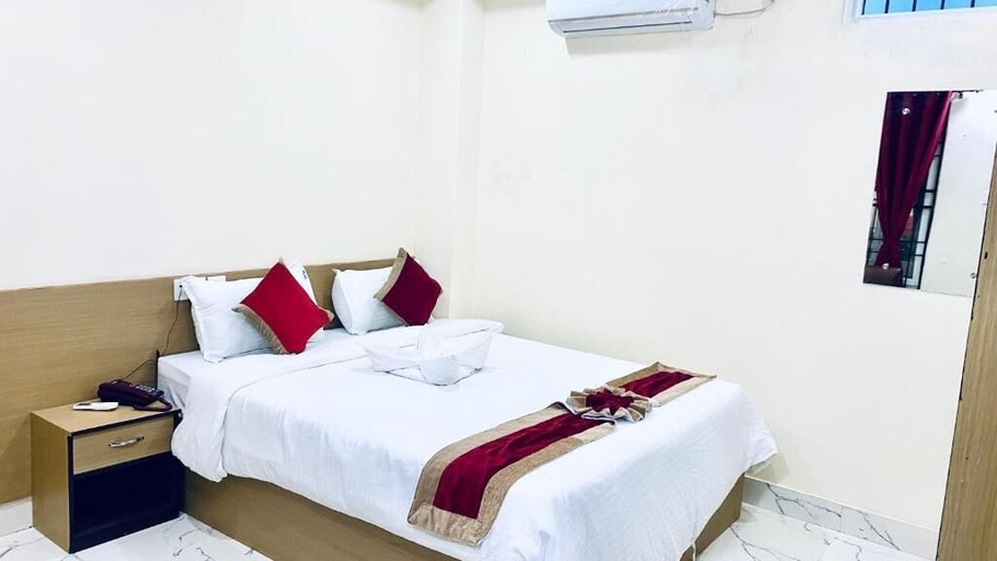 Room 2, Chitwan Business Hotel, Narayani
