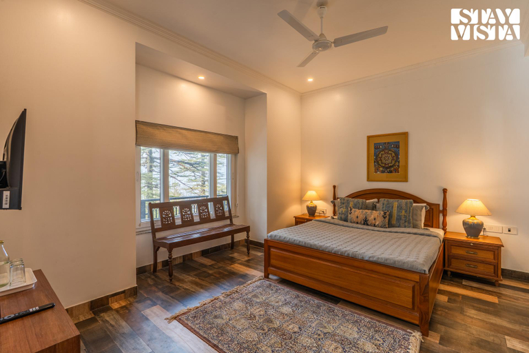 Bedroom 2, StayVista at Pineview @ Albert Estate, Dehradun