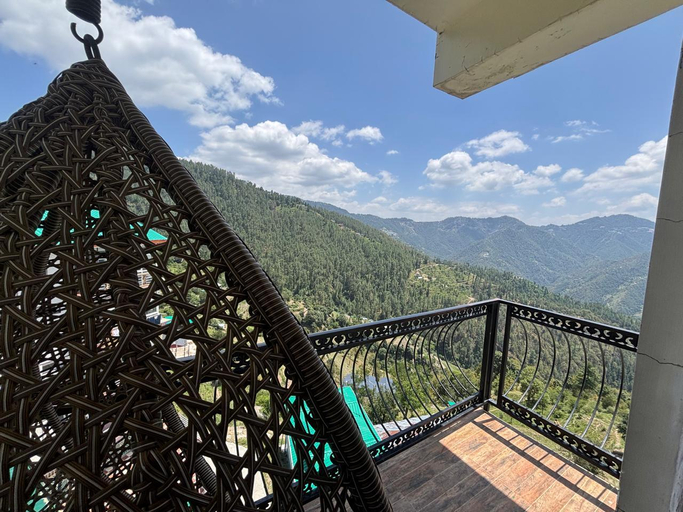 Others 4, Stayenest Mashobra with Balcony View, Shimla