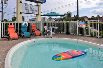 Others 3, Motel 6 Galveston, TX - Beach/Seawall, Galveston