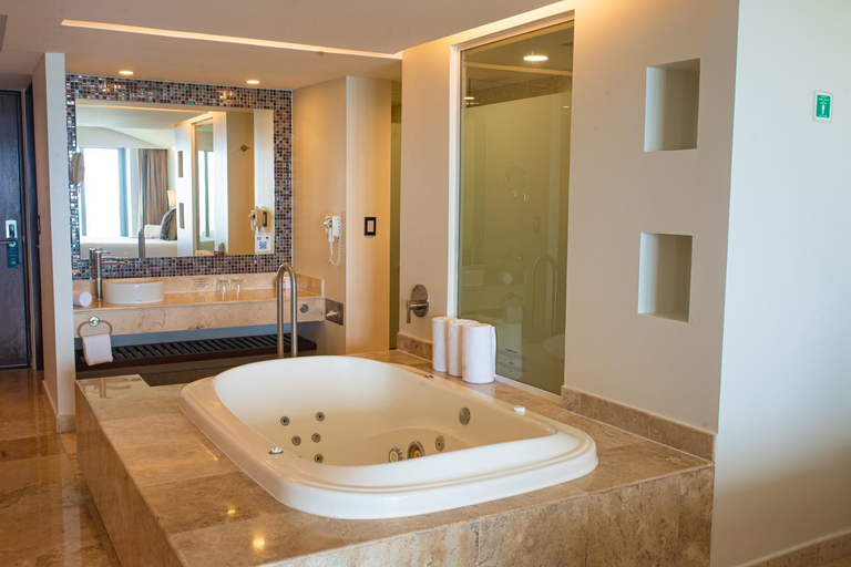 Bathroom 4, Hotel Azul Ixtapa All Inclusive Beach Resort Convention Center, José Azueta