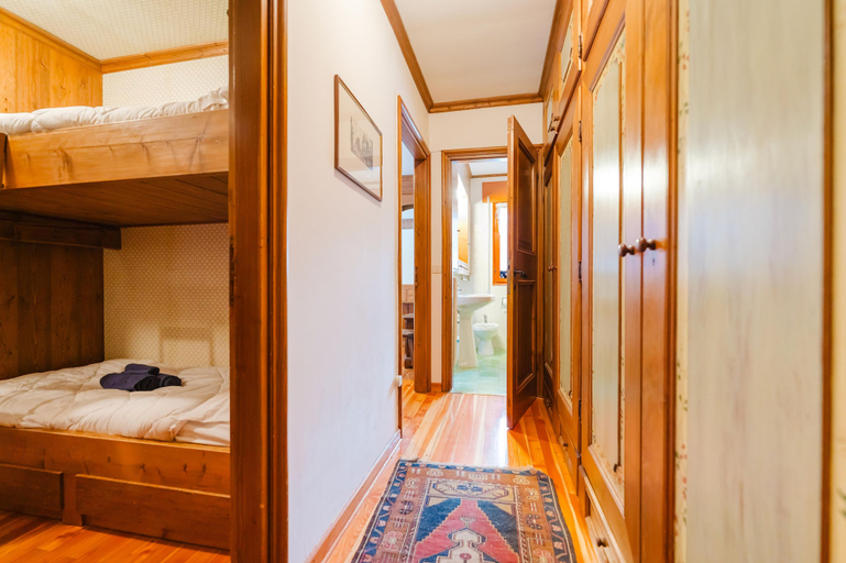 Room 2, Ca' Donatella - Mountain View Terrace, Belluno