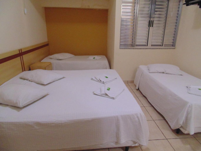 Bedroom 2, Hotel Makarena, Três Corações