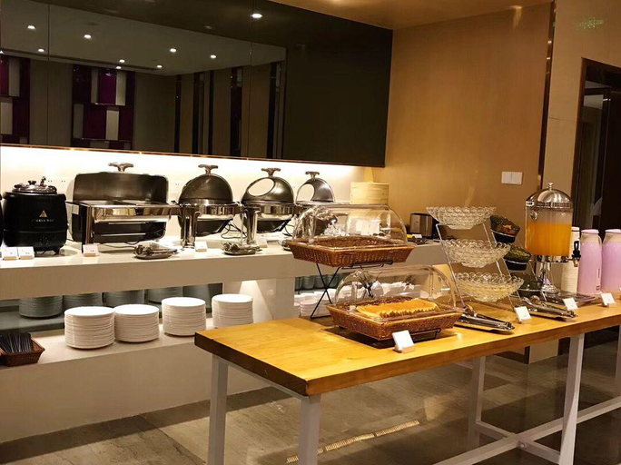 Food & Drinks 5, Lavande Hotels Wuhan Hanyang Bus Metro Station, Wuhan