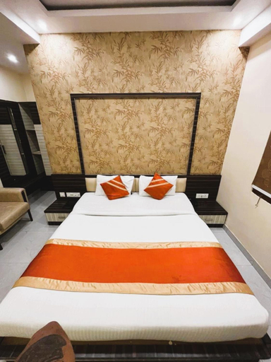 Bedroom 4, Shri Sai Hotel Azamgarh, Azamgarh