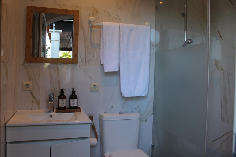 Bathroom 2, Casa do Marco, Sintra