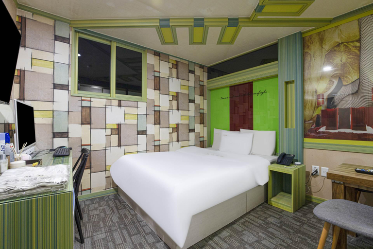 Bedroom 4, Wangsimni Hyeondae Motel, Seongdong