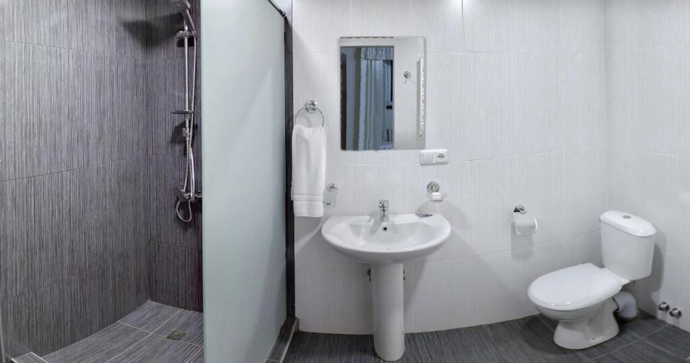 Bathroom 4, Family Hotel, Yerevan