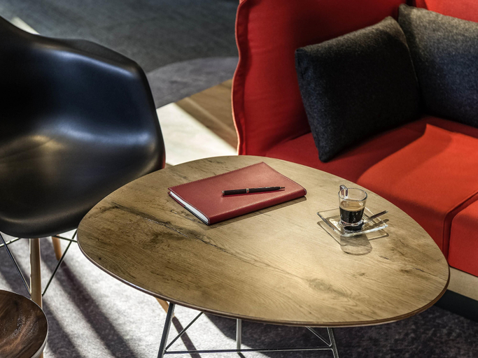 Food & Drinks 5, ibis Paris la Defense Courbevoie, Hauts-de-Seine