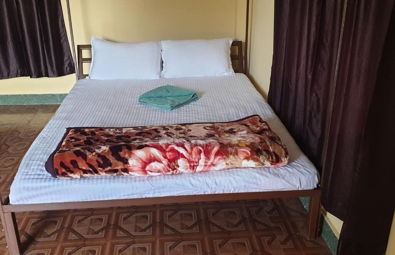 Bedroom 5, Elephant Garden Hotel and Resort, Sagarmatha