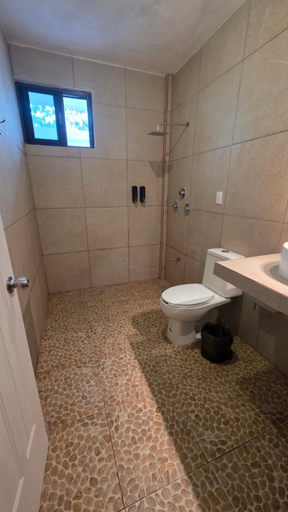 Bathroom 2, Casita Maya Bacalar, Othón P. Blanco