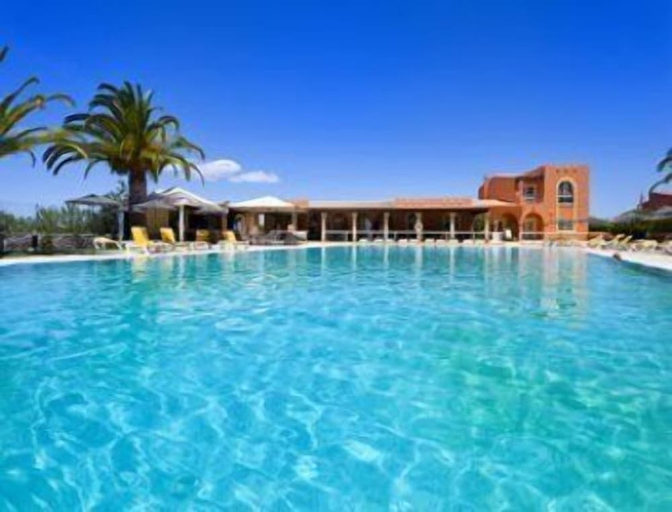 Sport & Beauty 4, Colina Village, Lagoa