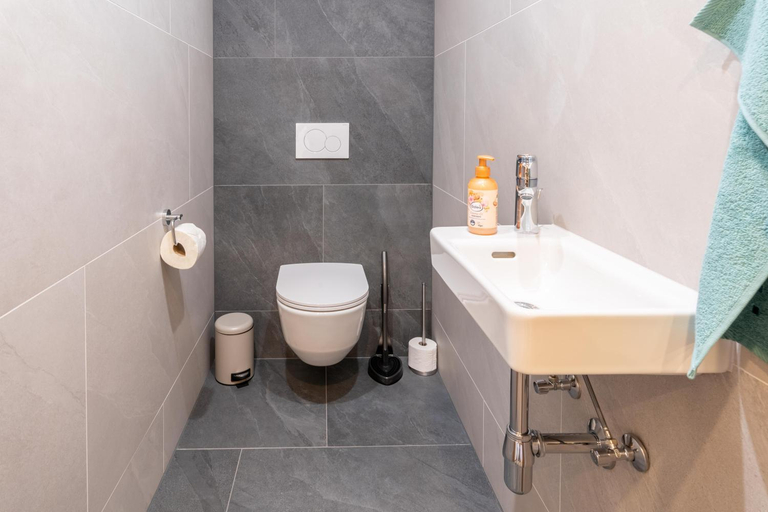 Bathroom 3, Binderhof, Tamsweg