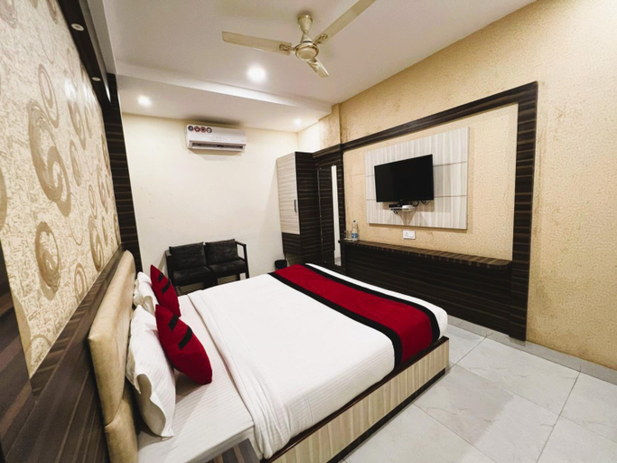 Bedroom 5, Shri Sai Hotel Azamgarh, Azamgarh